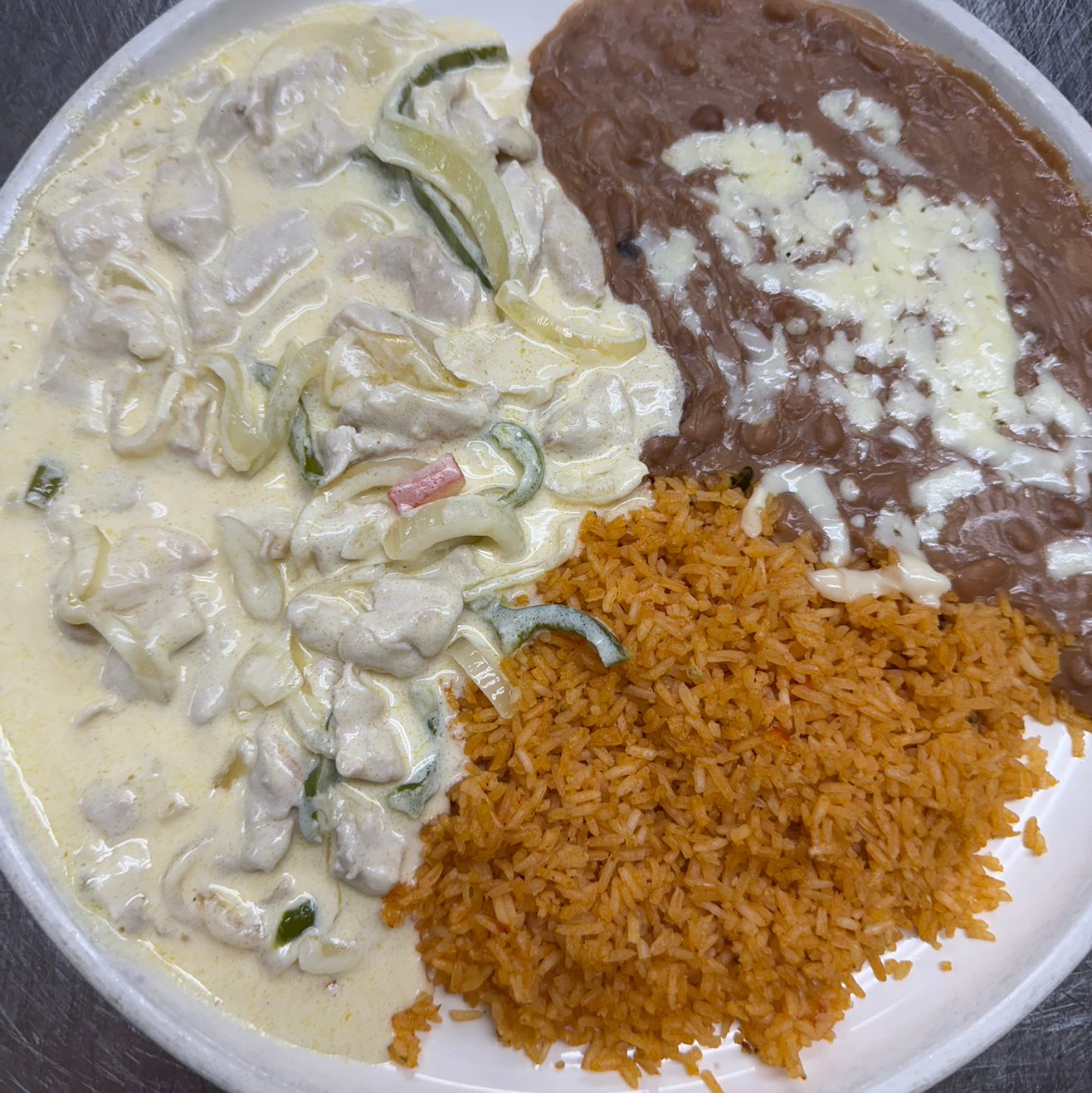 Pollo Crema.