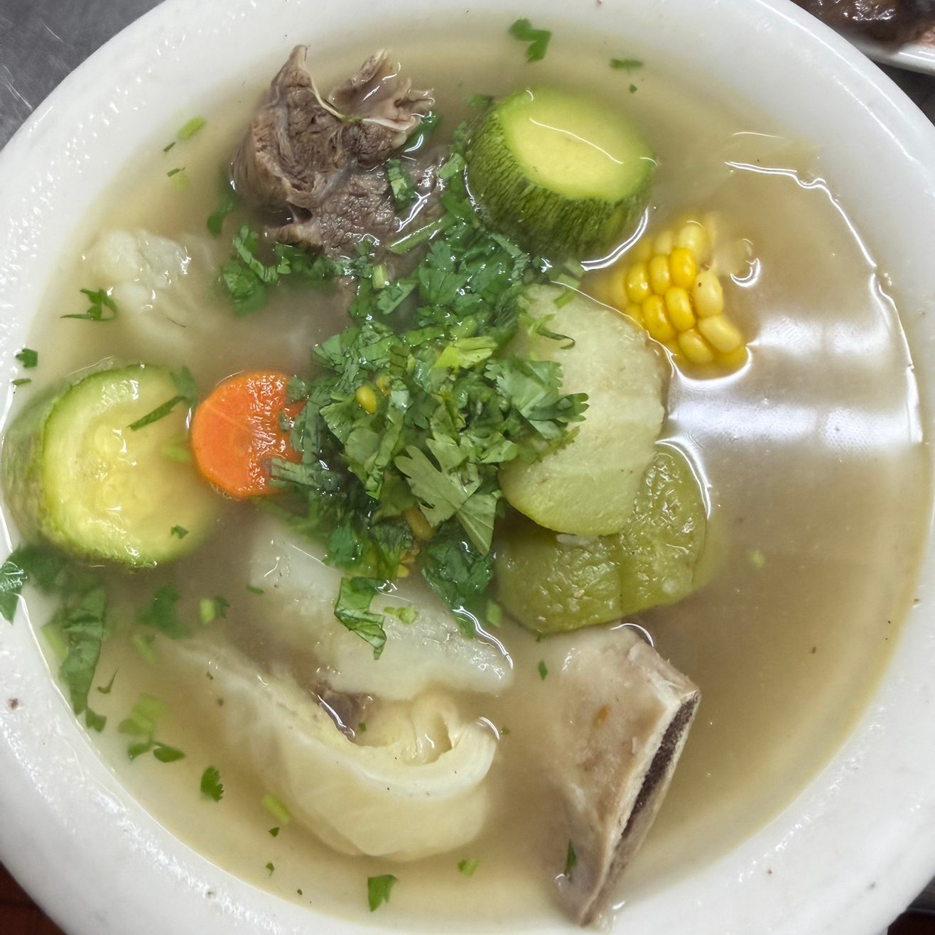 Caldo De Res.